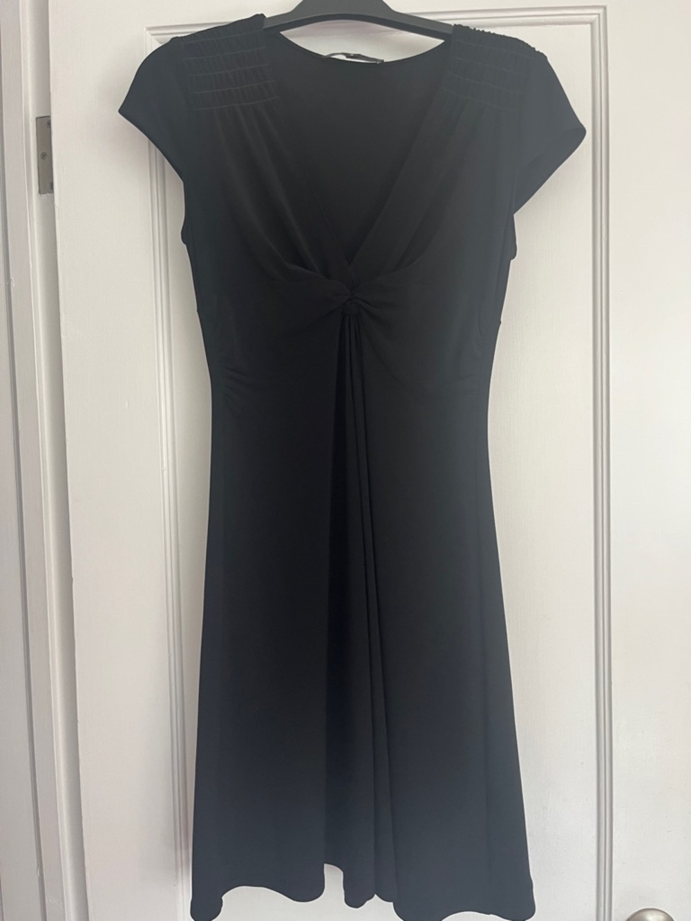 Laundry By Shelli Segal Black Knot-Front Midi Dress